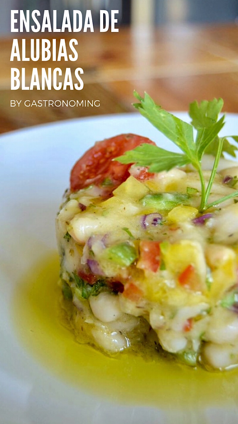 Ensalada de alubias blancas