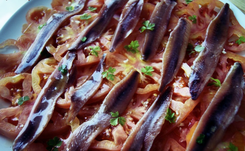 Ensalada de tomate y anchoas del cantábrico